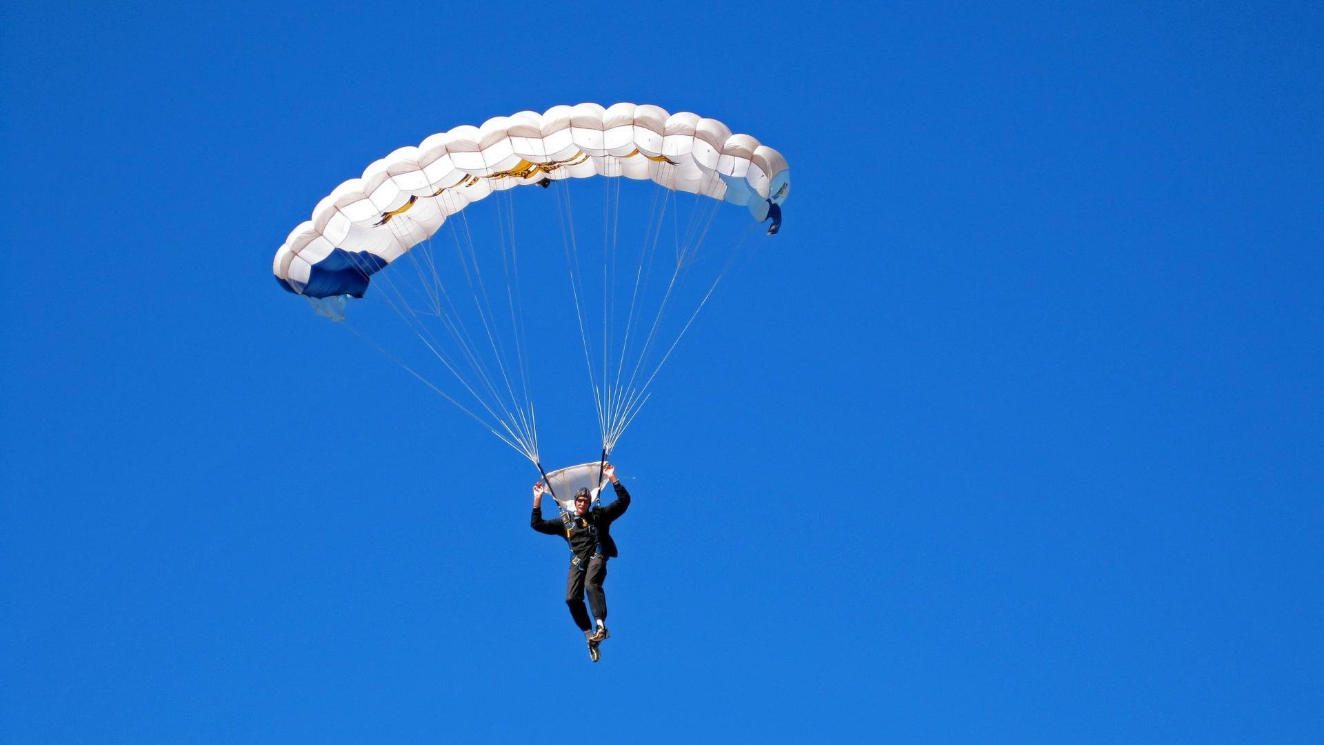 《PUBG Mobile》联合多国举办跨境竞技,吸引全球玩家参与,pubg全球网站