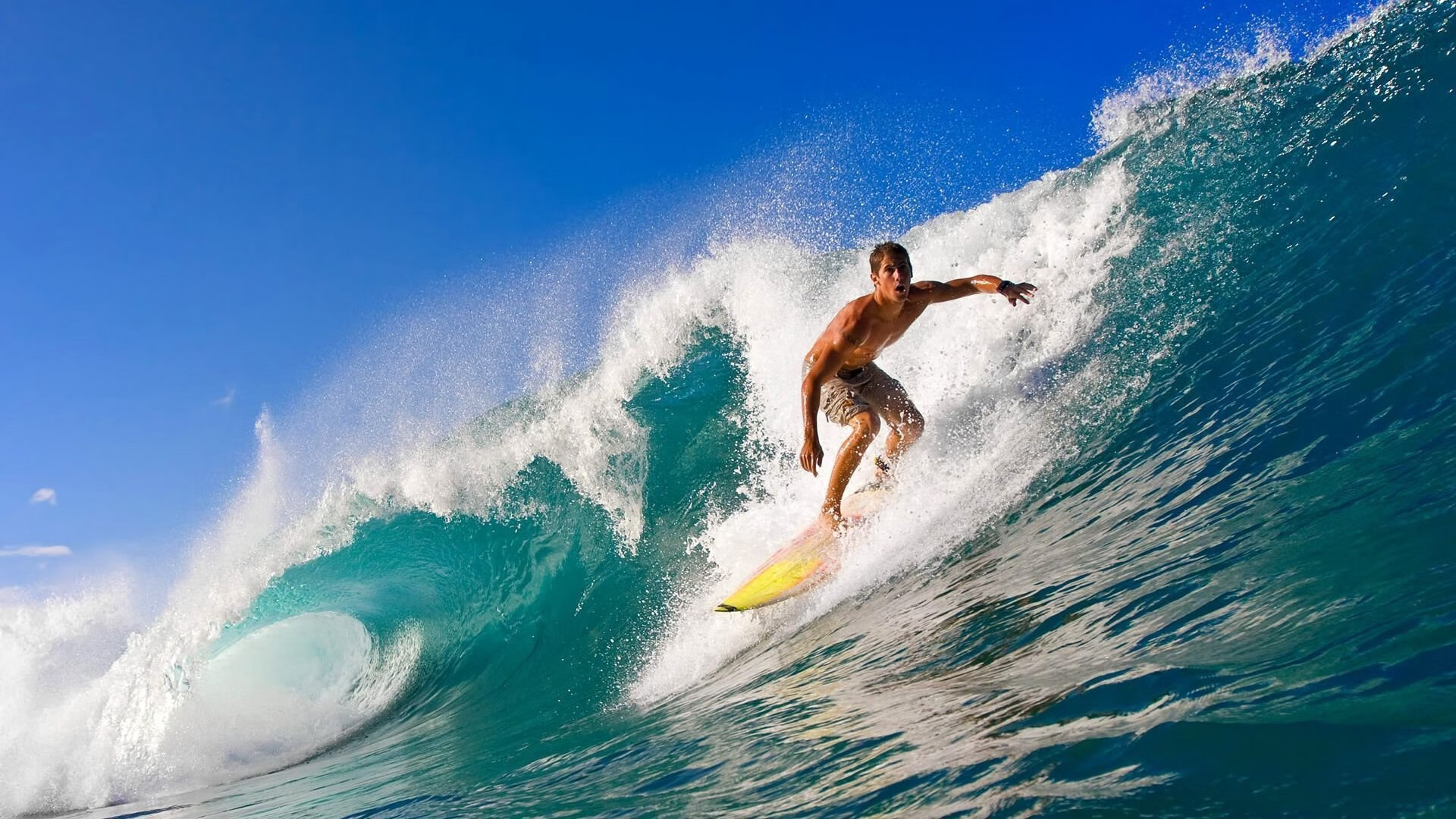 《堡垒之夜》“未来光影”奇幻之旅,创意爆发无限可能!